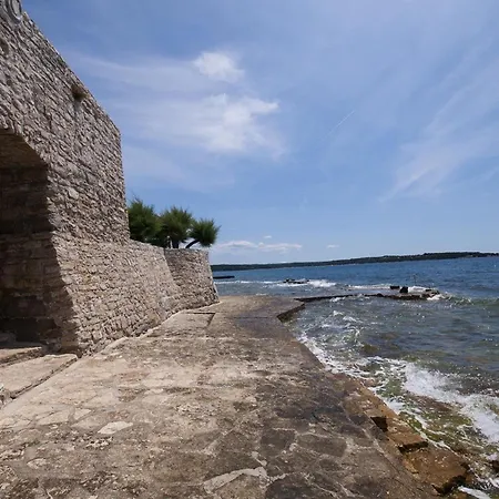 Fuer 2 Personen Ca 35 M In Novigrad, Adriakueste Kroatien Westkueste Von Istrien * Novigrad (Istria)